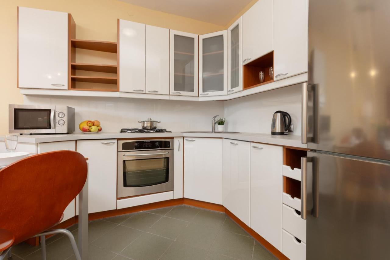 Spacious & Quiet 1 Bedroom Apartment In Pruszkow By Noclegi Renters Eksteriør billede
